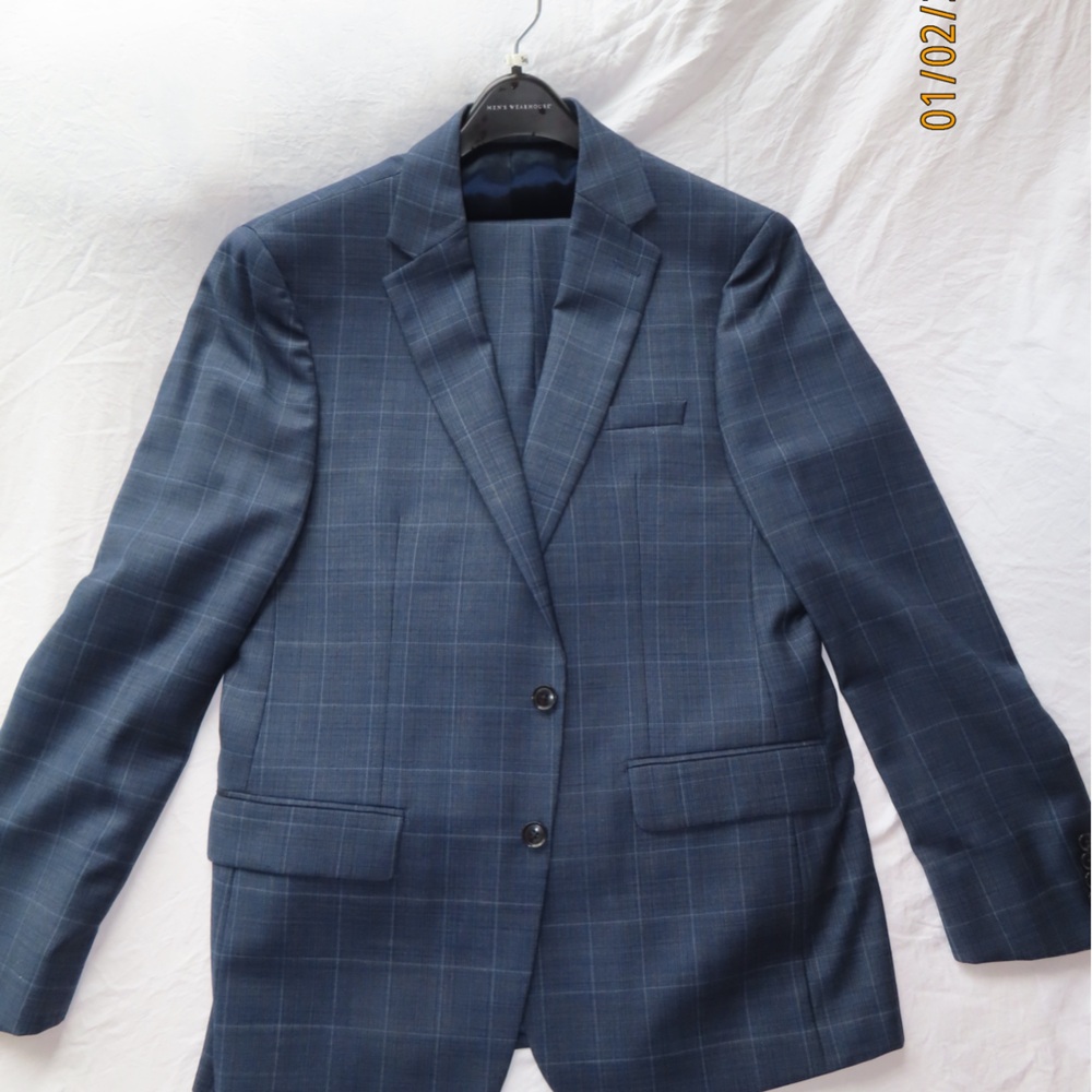 Men's Navy Checkered Calvin Klein Suit. Jacket & Pants